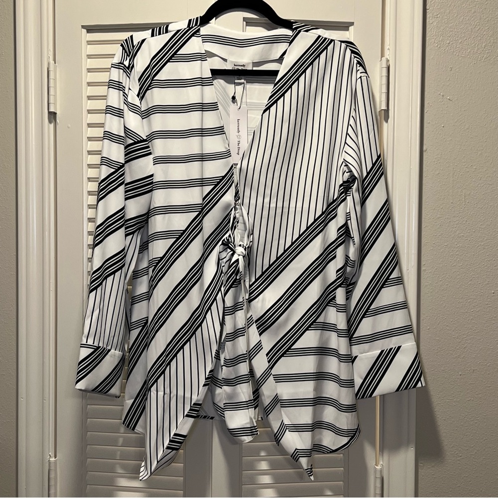 Kerrently x The Drop Blouse